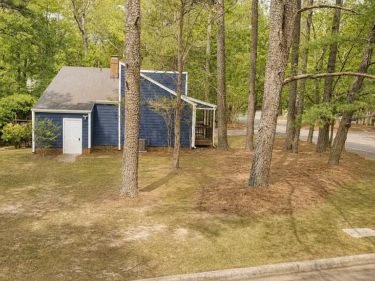 298 High Meadow Dr — Photo 27