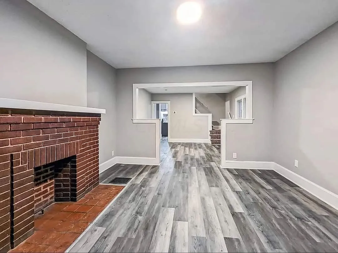 Building Photo - 1091 Reinhard Ave