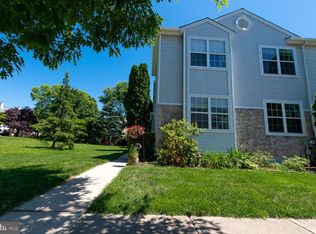 127 Spruce Ln, Collegeville, PA 19426