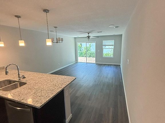 5th image of 7861 STUART Avenue