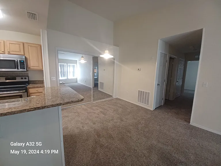 211 Cape Cod Dr — Photo 6