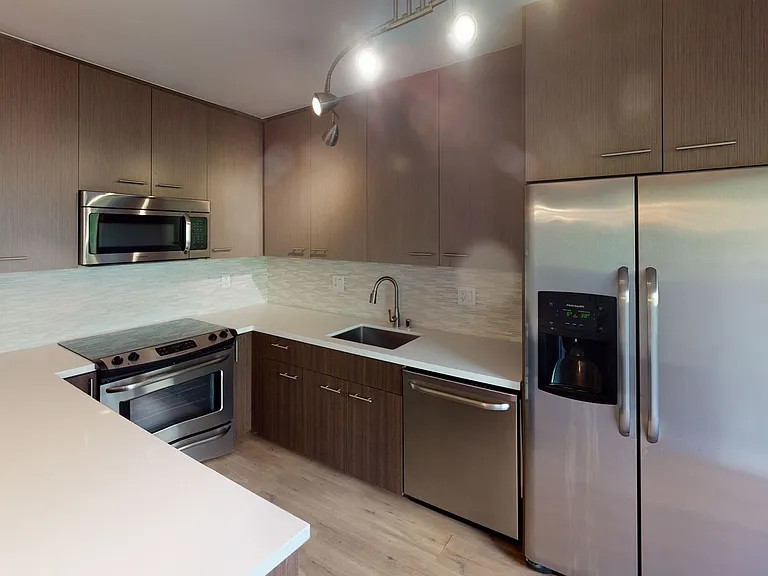 Gorgeous 2 Story Townhome...Great Location! CALL NOW! — Photo 13