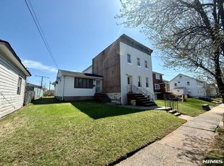 13 Roosevelt Ave, Lodi, NJ 07644