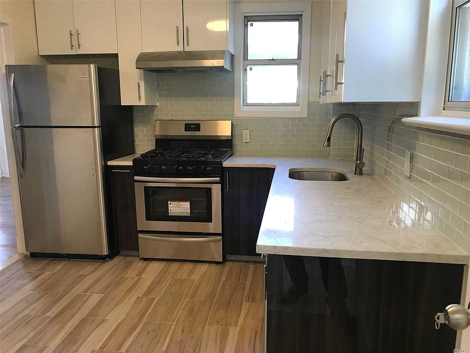 2nd image of 8607 Parsons Blvd