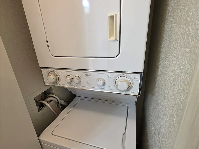 2200 Highpointe Dr #201 — Photo 84