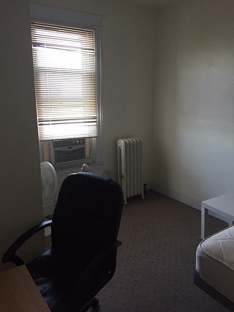 1st image of 4211 35th Ave APT 3