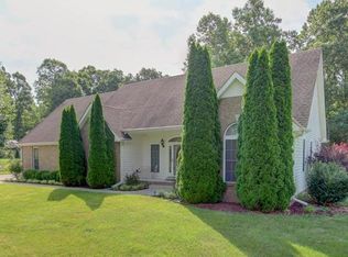 1358 Shady Grove Rd, Clarksville, TN 37043