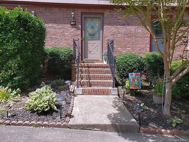 1st image of 113 Mary Louise Ct