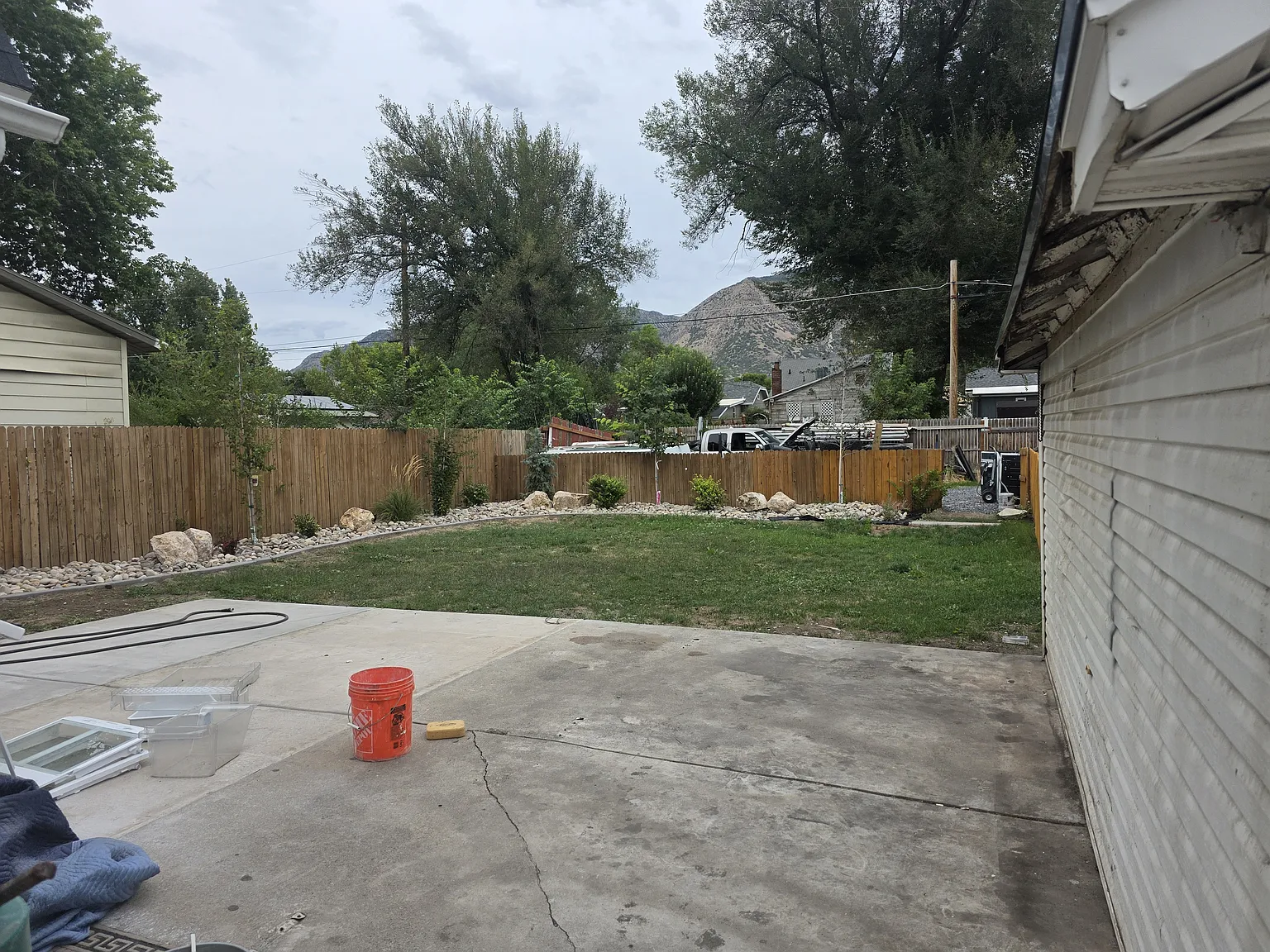 3 bed, 1500 sqft, $2,000 — Photo 4