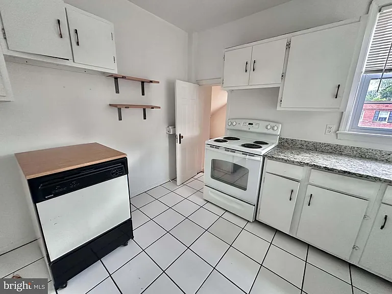 1208 S Cleveland St #TOP FLOOR — Photo 13