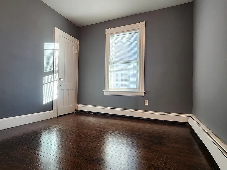 207 Sheridan St #2 — Photo 15