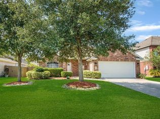 405 Magnolia Estates Dr, League City, TX 77573