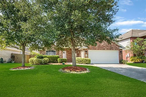 405 Magnolia Estates Dr Photo 1