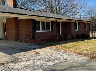 3251 Bluegrass Ln, Iron Station, NC 28080