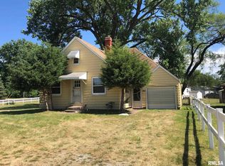 2131 Washington Rd, Washington, IL 61571