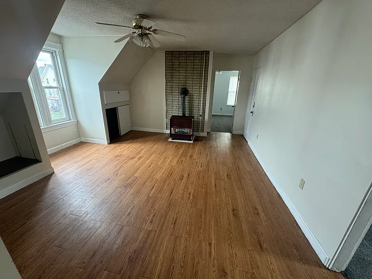 238 Conant St #3 — Photo 18