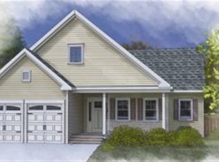 109 Waverly Cir, Watervliet, NY 12189