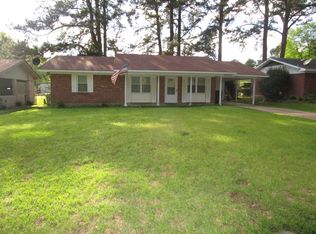 1411 Colquitt St, Magnolia, AR 71753