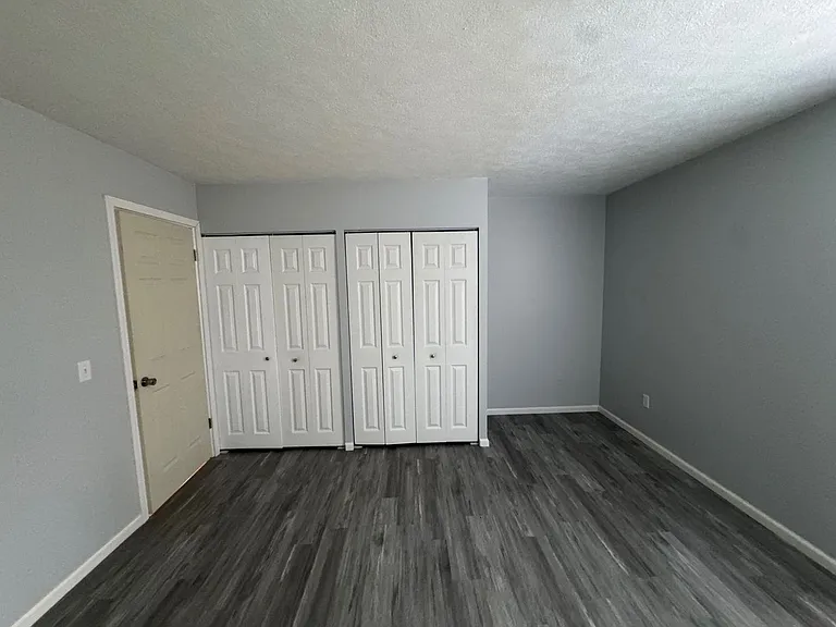 6590 Chaffee Ct — Photo 11
