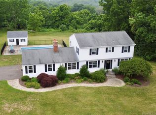 176 Brushy Hill Rd, Newtown, CT 06470