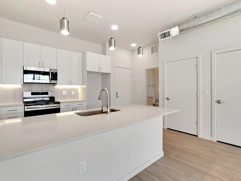 Axis West Flats — Photo 55