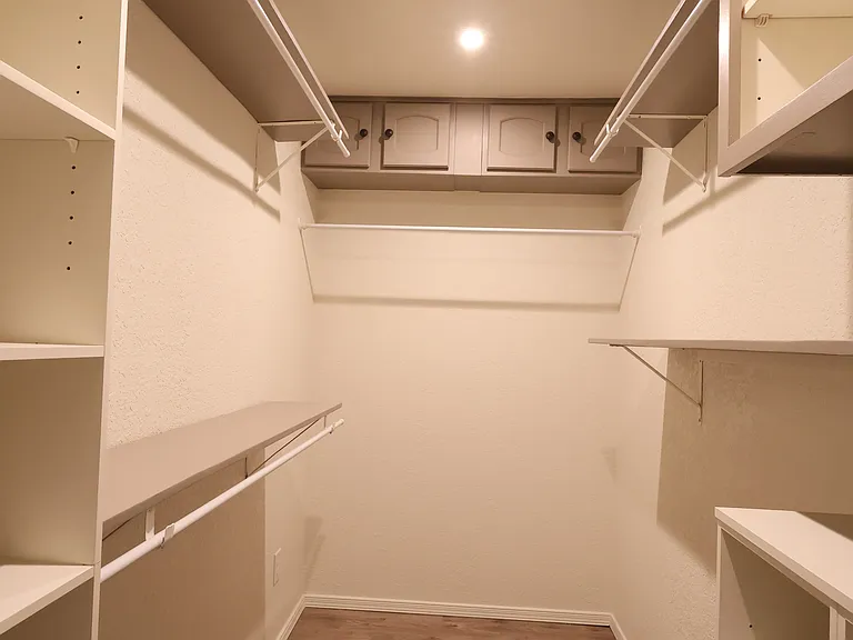 3778 Jade Ct — Photo 8