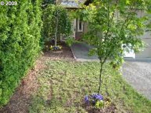 4th image of 224 SE 34th Cir