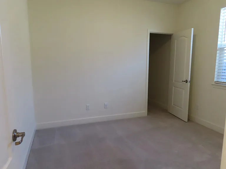 6771 Lookout Peak Dr — Photo 14