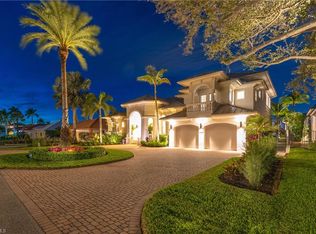 447 Egret AVE, NAPLES, FL 34108