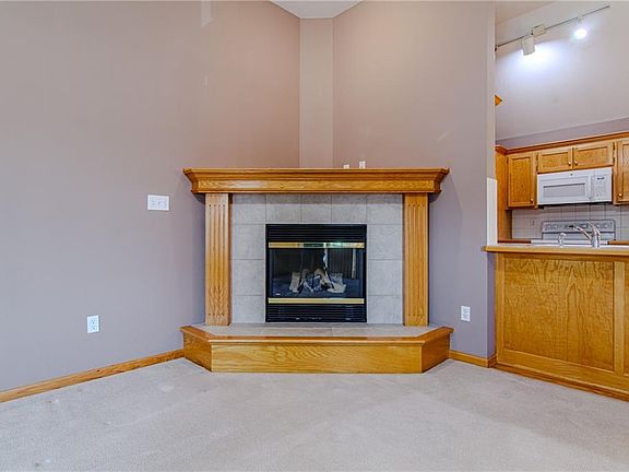 5th image of 1116 Adams Cir