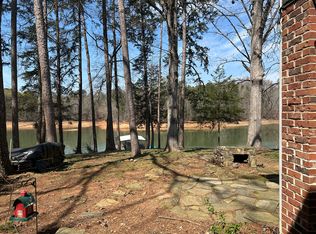 232 Tugaloo Shores Rd #B, Fair Play, SC 29643