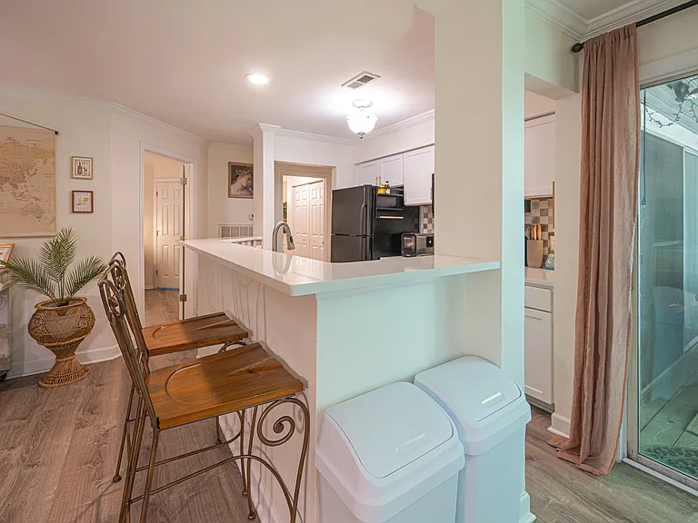 2500 Cranbrook Ln #10 — Photo 11
