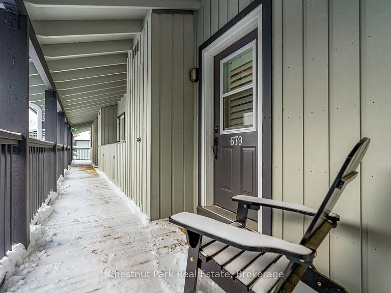 679 Johnston Park Ave — Photo 33