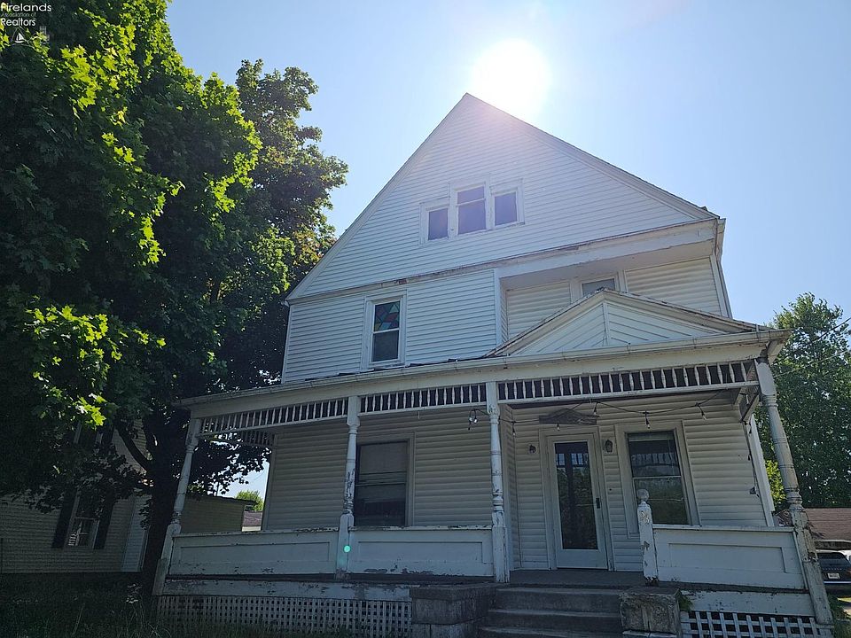 1st image of 33 Townsend St