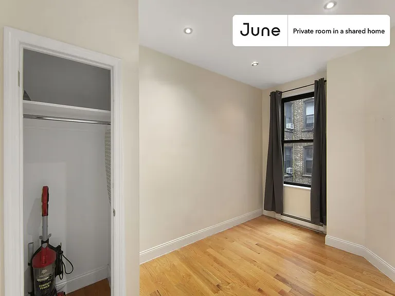 235 W 109th St #B — Photo 3