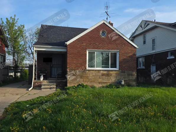 11781 Kilbourne St, Detroit, MI 48213