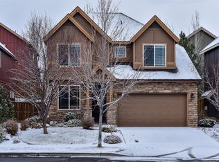 2833 NE Forum Dr, Bend, OR 97701