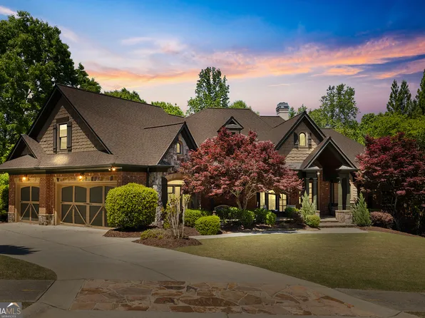 5623 Brendlynn Dr, Suwanee, GA 30024