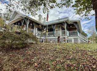 88 Front St, Glouster, OH 45732