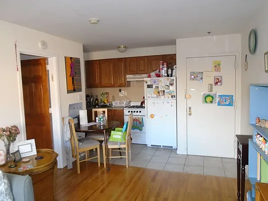 Rented by 18 REALTY | media 34
