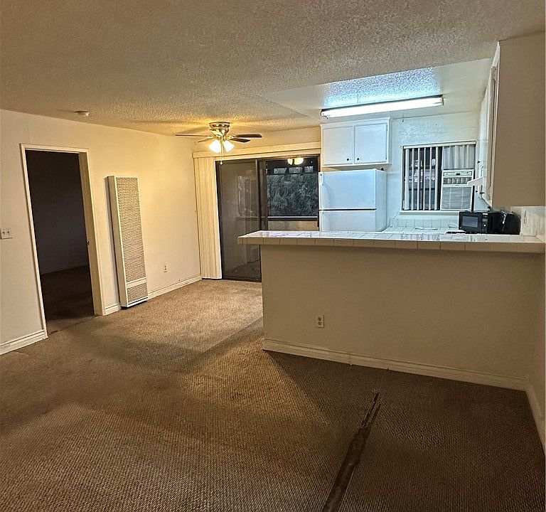 1st image of 18530 Hatteras St Unit 212