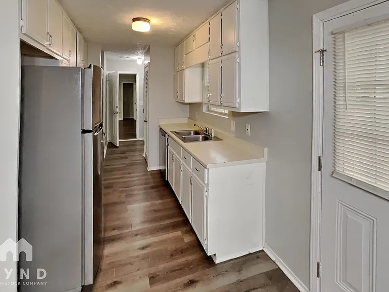 20 Countryside Ln — Photo 5