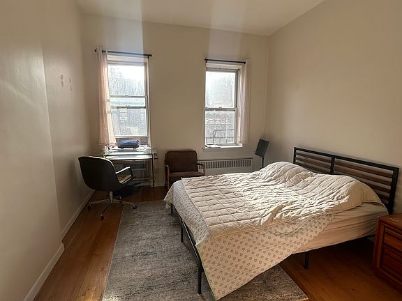 4th image of 413 E 85th St APT 4R