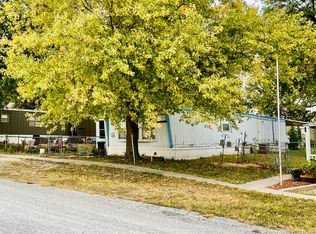 72877 638th Ave #21, Auburn, NE 68305