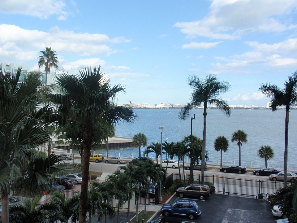 1st image of 1408 Brickell Bay Dr APT 413