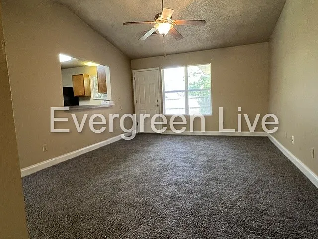 110 Willow Gardens Ct — Photo 5