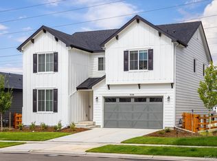5124 Queen Ct, Arvada, CO 80002