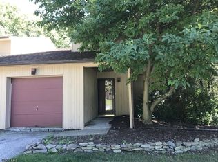 2 Margaret Ter, Sparta, NJ 07871