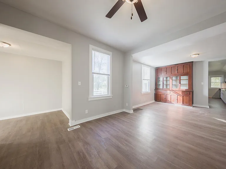 840 Pottawatomie St — Photo 3
