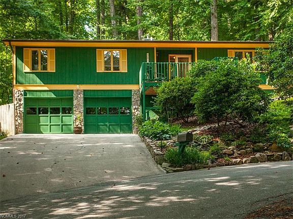 2nd image of 321 Woodland Trl